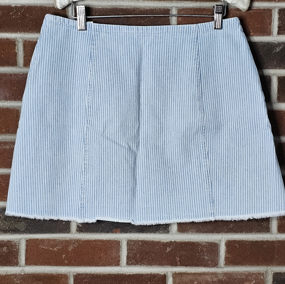 Zara: Blue & White Stripe Mini Denim Jean Skirt | NWOT! 💛 - Picture 2 of 8